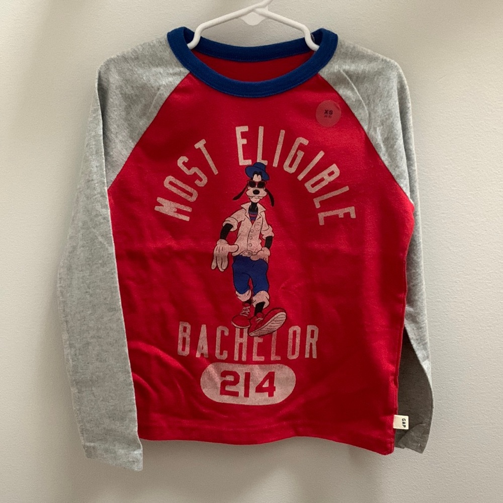 GapKids x Disney long-sleeve shirt
